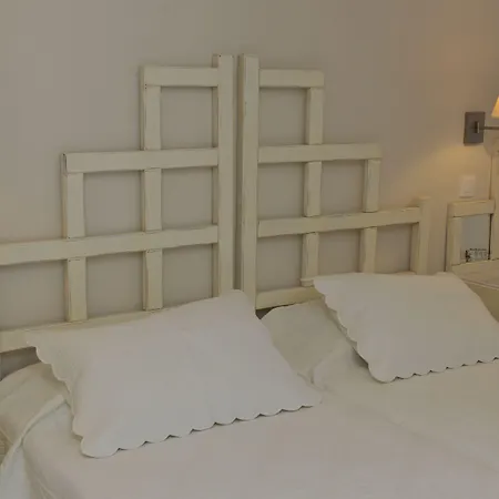 Aella Naousa (Paros)