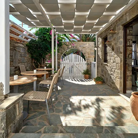 Hotel Aella Naousa (Paros)
