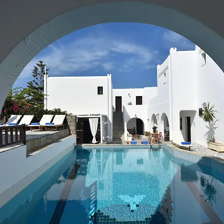 Aella Naousa (Paros)