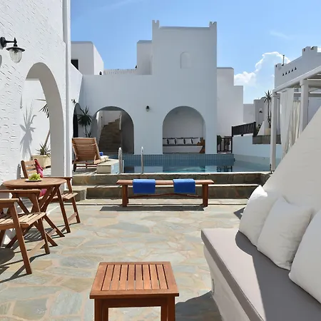 Aella Hotel Nausa