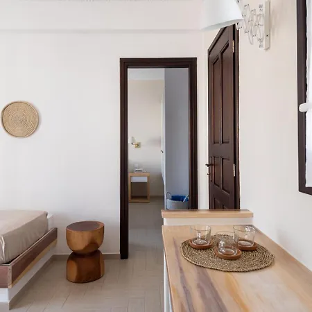 Aella Hotel Naousa