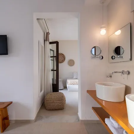 Hotel Aella 3*